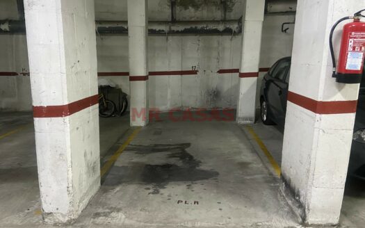 PLAZA DE PK EN VENTA AV ESTATUT