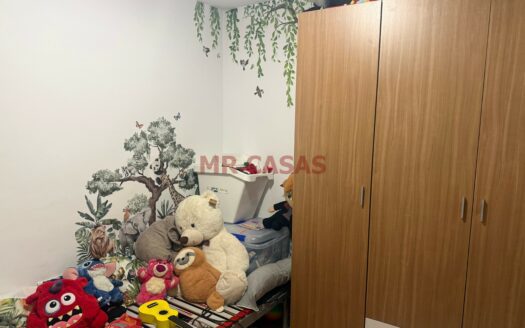 PISO PARA FAMILIAS