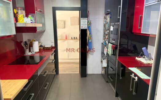 LUMINOSO PISO REFORMADO