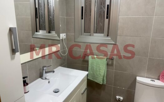PISO AMPLIO DE 3 HABITACIONES