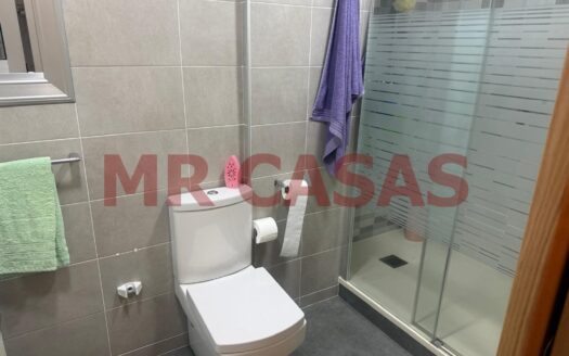 PISO AMPLIO DE 3 HABITACIONES