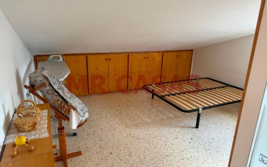 ESPECTACULAR CASA AMPLIA