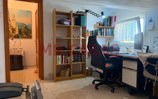 ESPECTACULAR CASA AMPLIA
